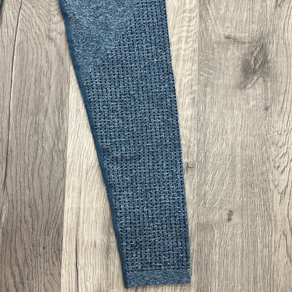 Women’s workout leggings size S - Picture 7 of 9